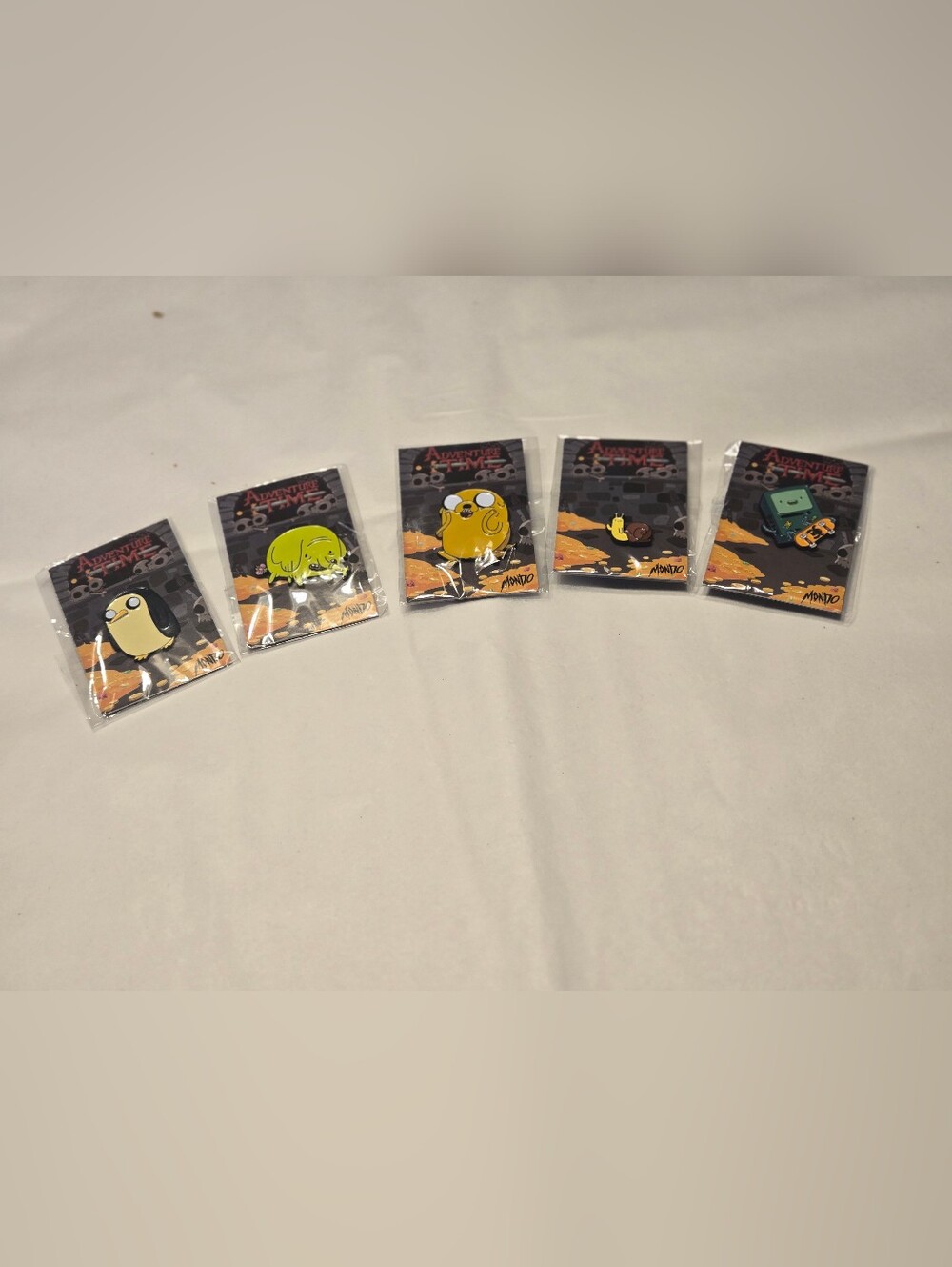Mondo Adventure Time Set Of 5 Enamel Pins - HTF - Picture 2 of 11